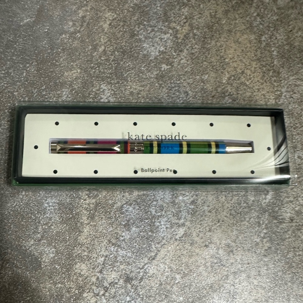 Kate Spade New York black ballpoint pen with reusable gift box